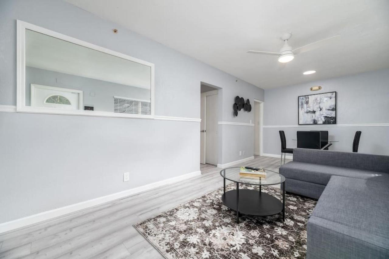 פורט לודרדייל The Residences At Lake Ridge Apt 3 מראה חיצוני תמונה