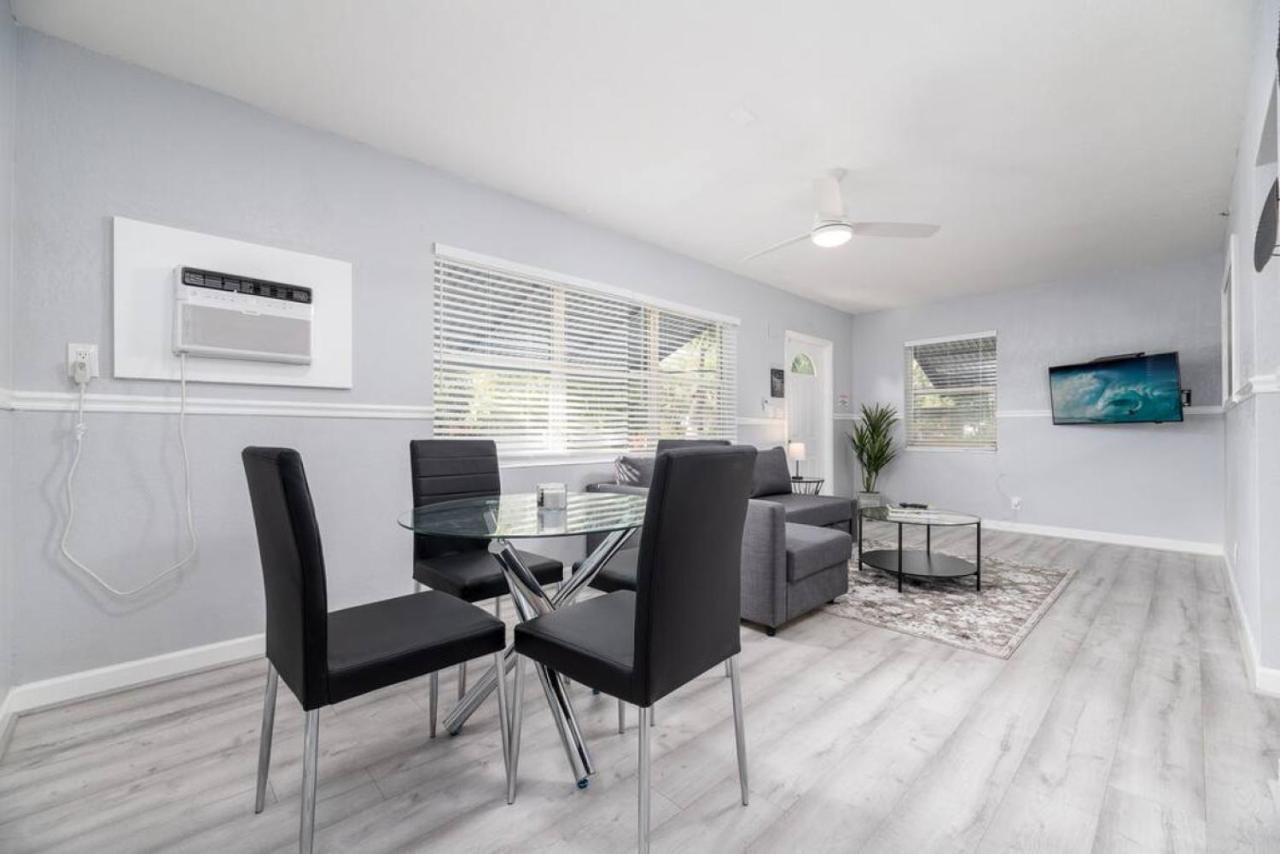 פורט לודרדייל The Residences At Lake Ridge Apt 3 מראה חיצוני תמונה