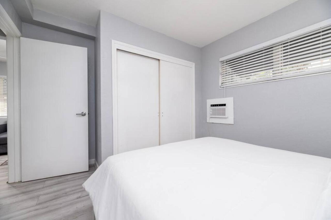 פורט לודרדייל The Residences At Lake Ridge Apt 3 מראה חיצוני תמונה